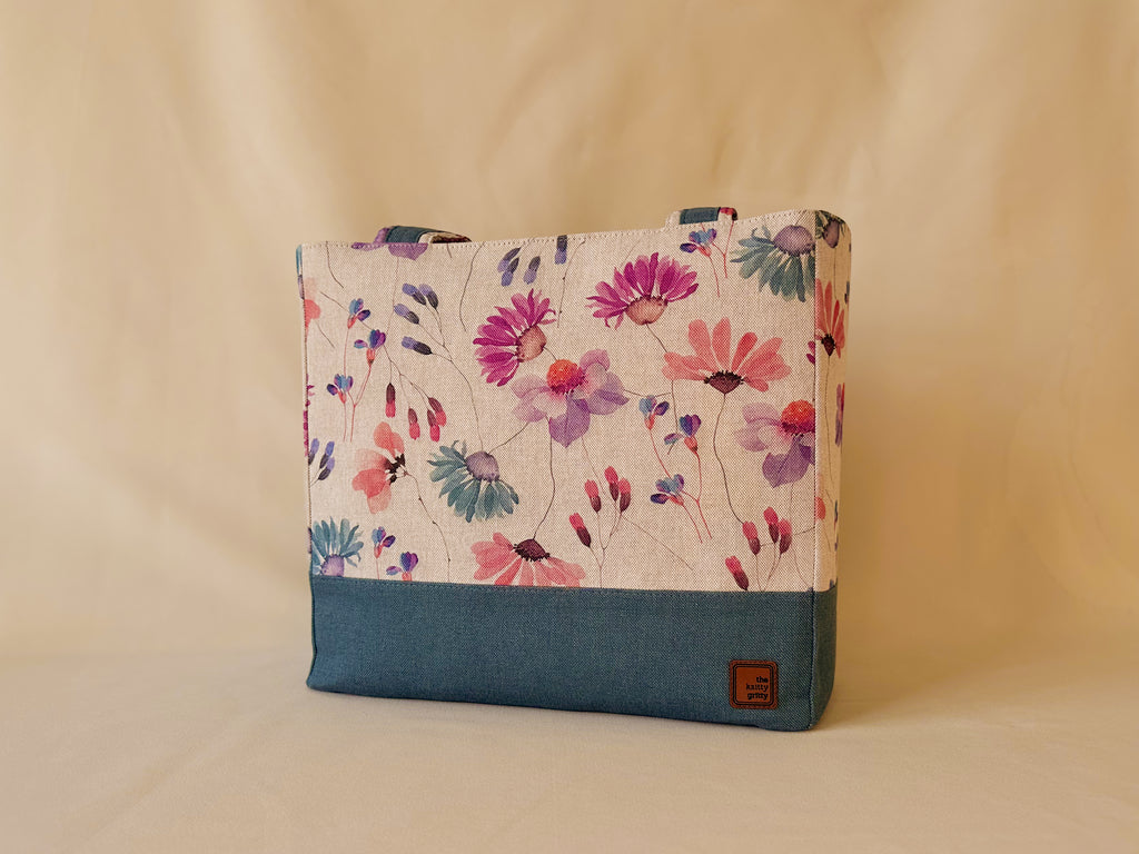 The Knitty Tote